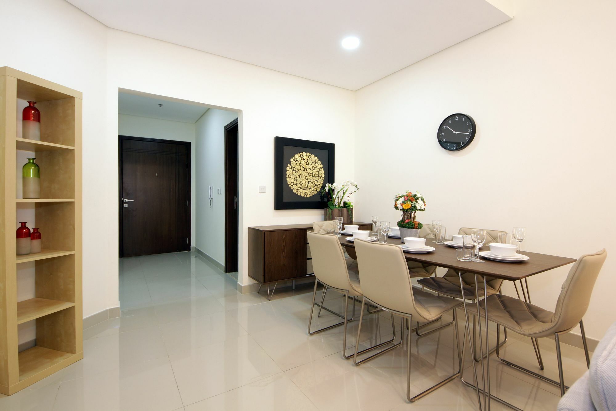 Spacious 2 Bedroom In Al Telal 11, Al Barsha 1 Дубай Екстериор снимка