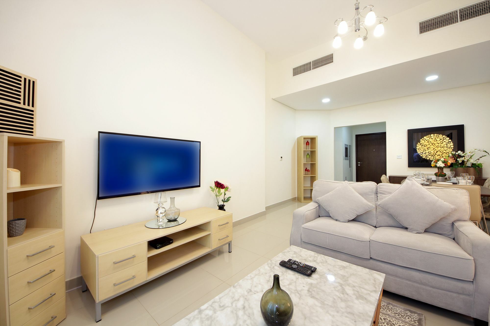 Spacious 2 Bedroom In Al Telal 11, Al Barsha 1 Дубай Екстериор снимка